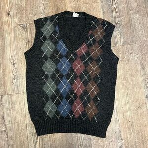 Wool vest